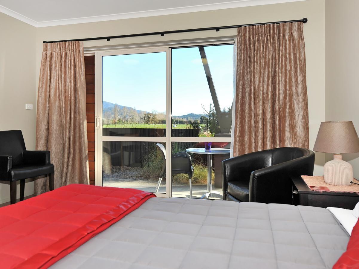 Mohua Motels Такака Екстер'єр фото