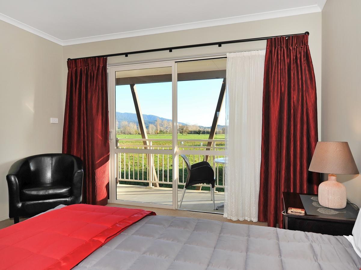 Mohua Motels Такака Екстер'єр фото