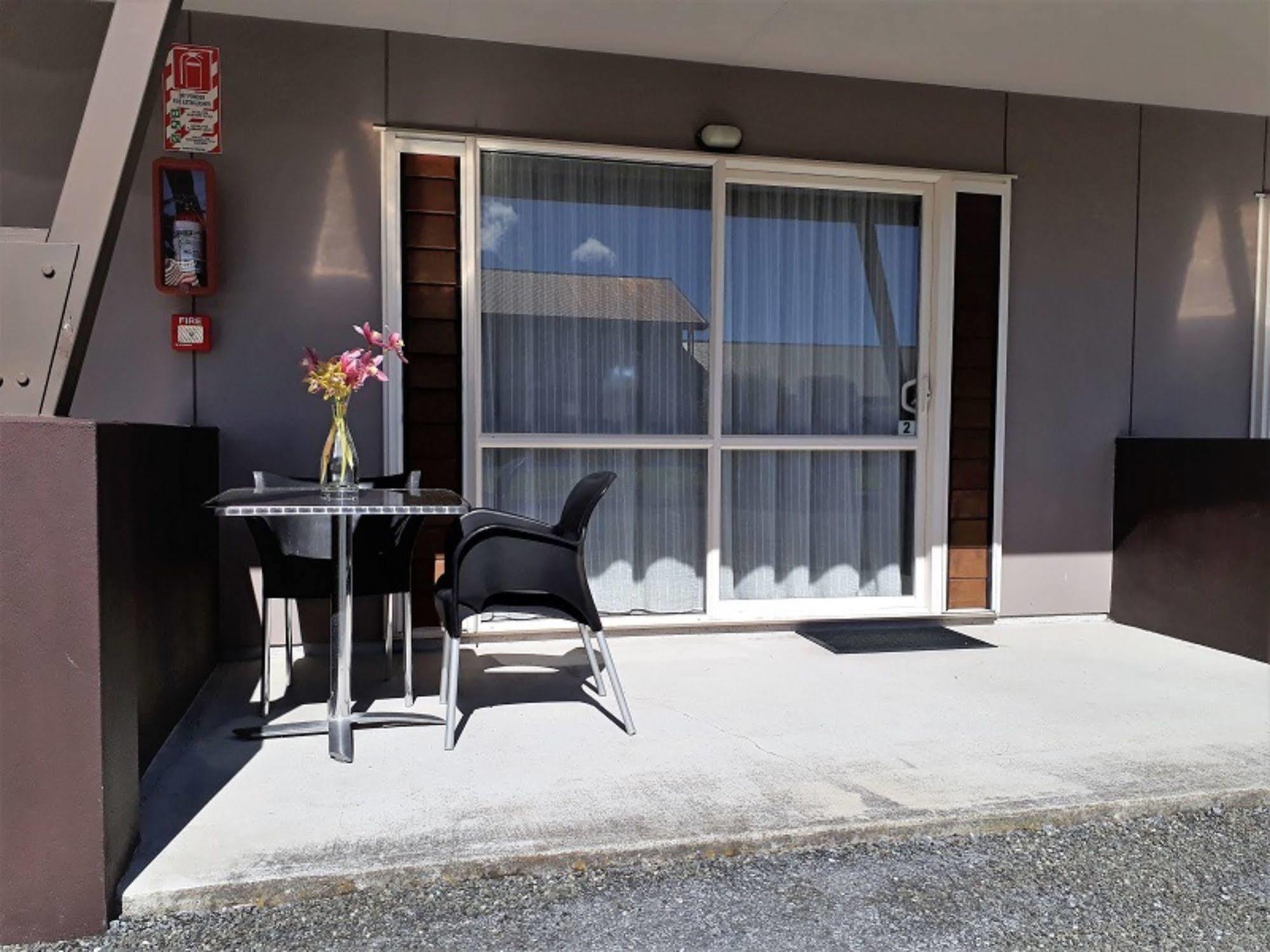 Mohua Motels Такака Екстер'єр фото